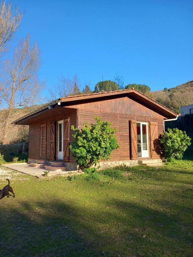 Petit Chalet En Bois Reynès Εξωτερικό φωτογραφία